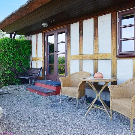 Seaside Escape In Hindsholm - By Traum * Mesinge